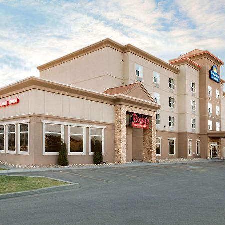 Days Inn & Suites By Wyndham Edmonton Airport Leduc Exteriér fotografie