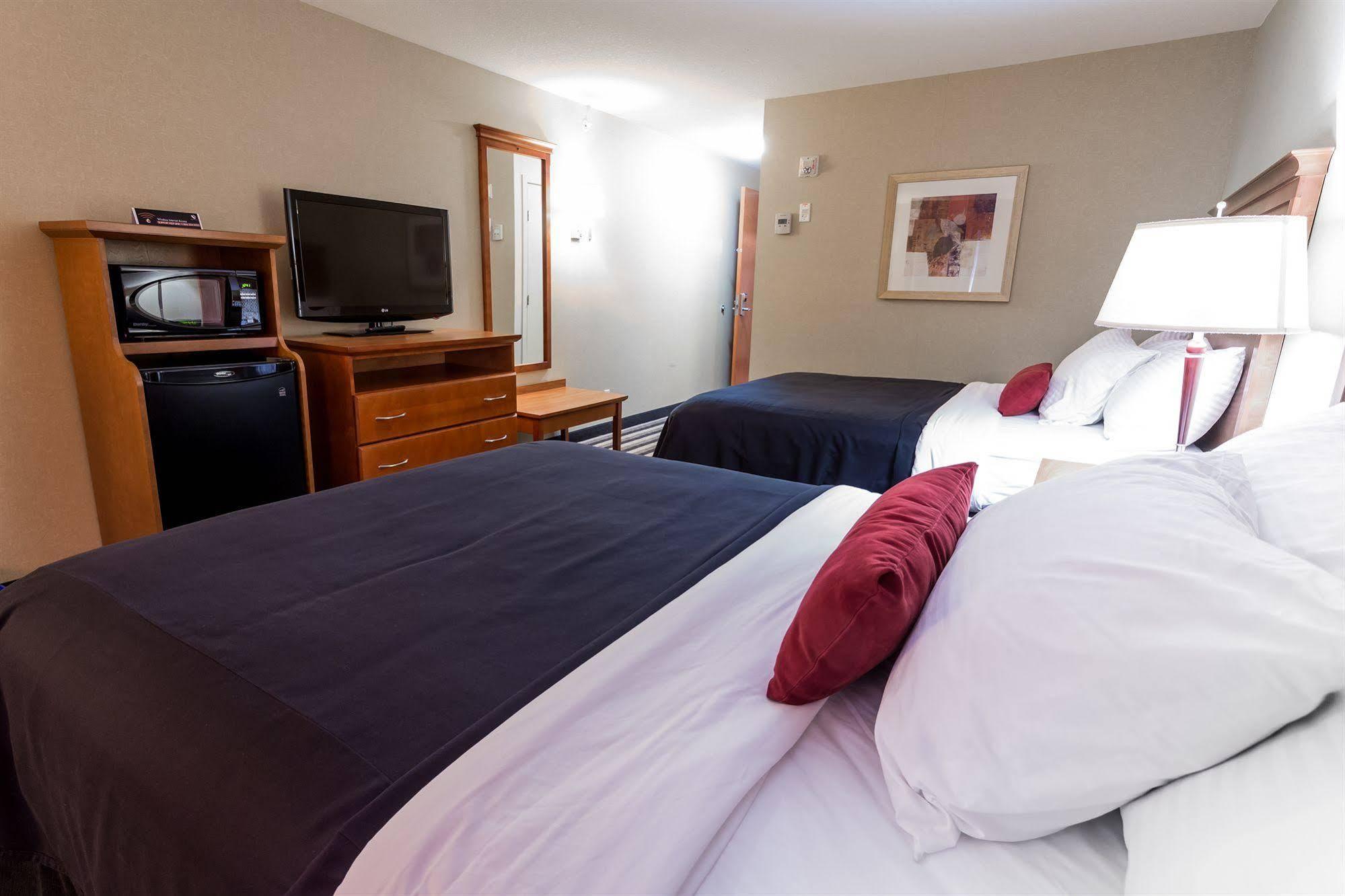 Days Inn & Suites By Wyndham Edmonton Airport Leduc Exteriér fotografie