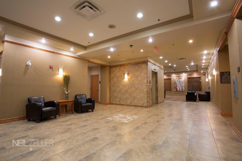Days Inn & Suites By Wyndham Edmonton Airport Leduc Exteriér fotografie