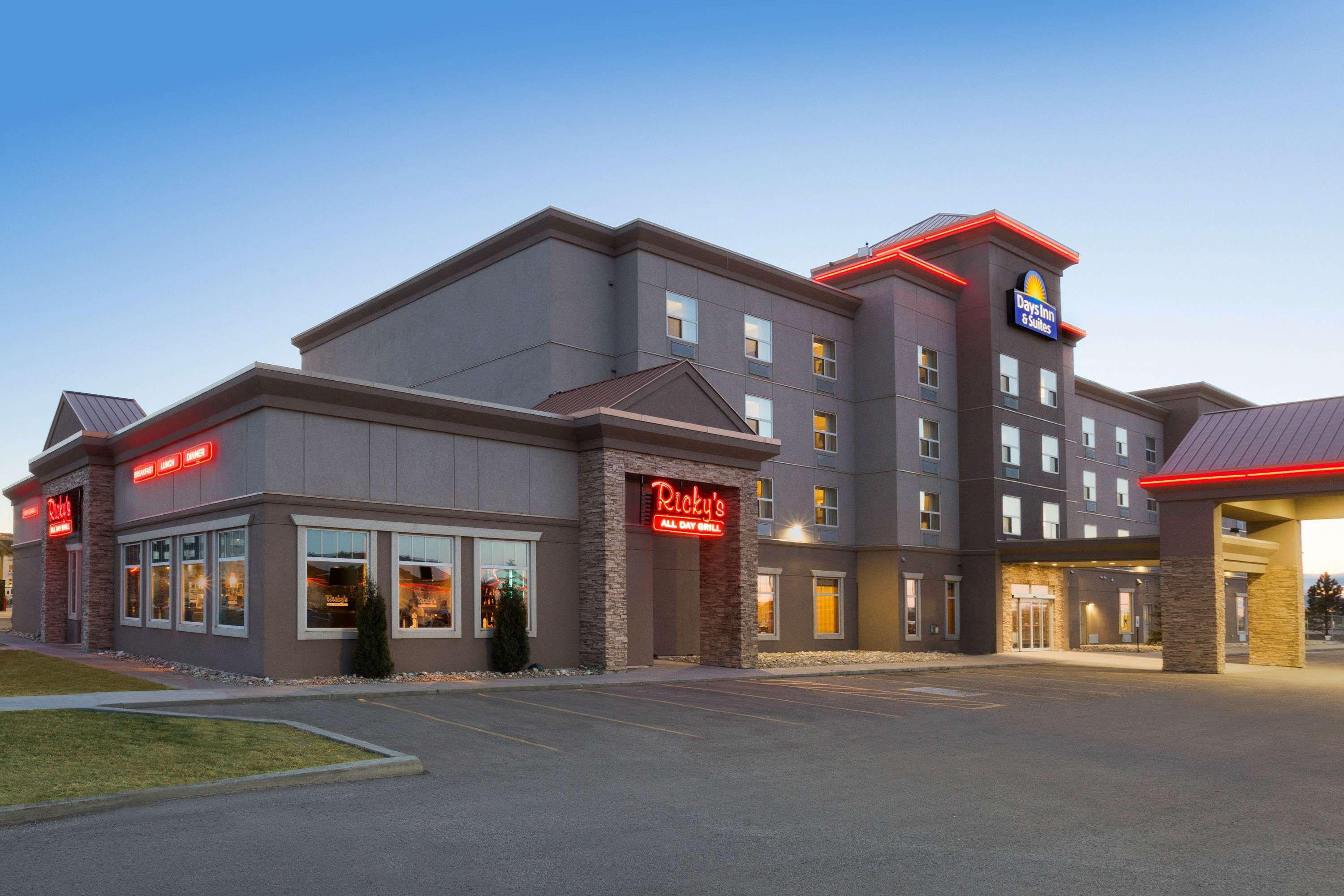 Days Inn & Suites By Wyndham Edmonton Airport Leduc Exteriér fotografie