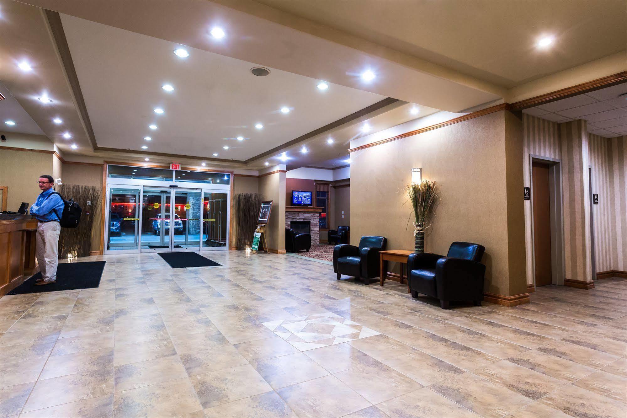 Days Inn & Suites By Wyndham Edmonton Airport Leduc Exteriér fotografie